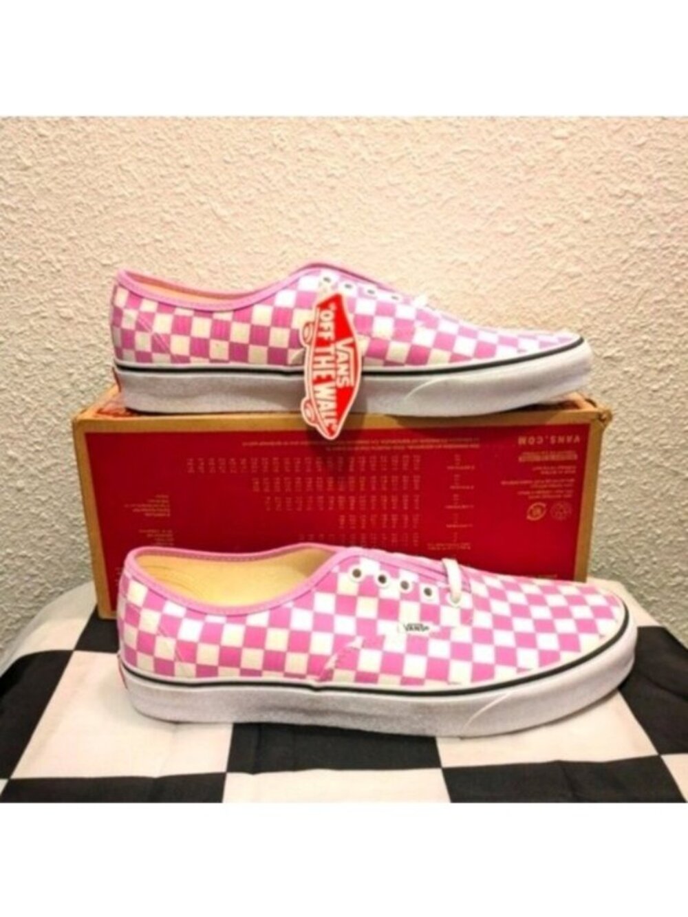 Vans Authentic Checkerboard Men Size 11.5 Orchid and White Pink 0826 - Picture 2 of 11